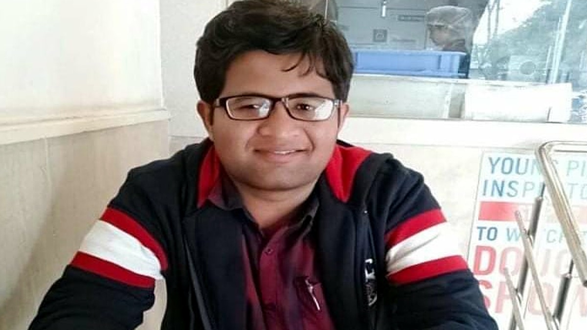 Shubham Upadhyay Corona Warrior Doctor Died in Due to Covid