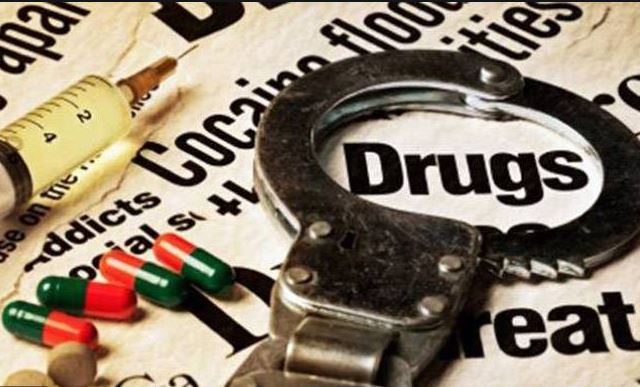 App से करता था बुकिंग