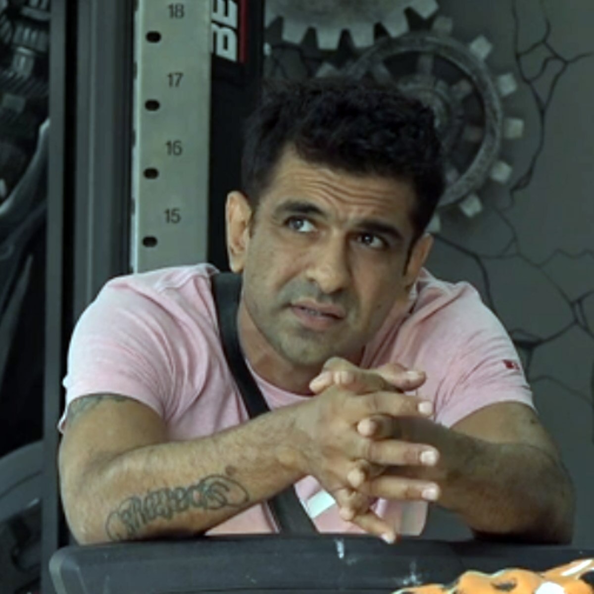 एजाज खान 