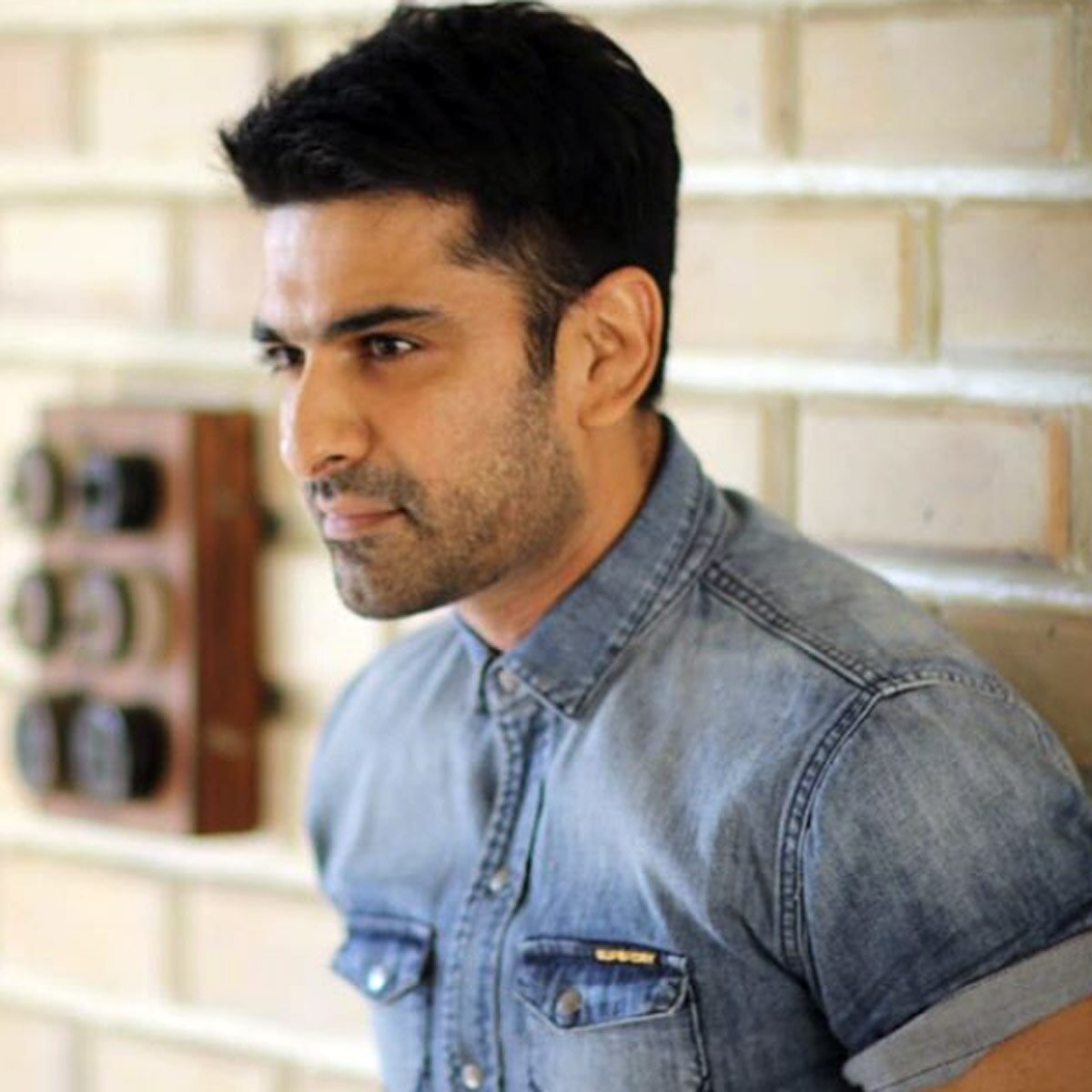 एजाज खान 