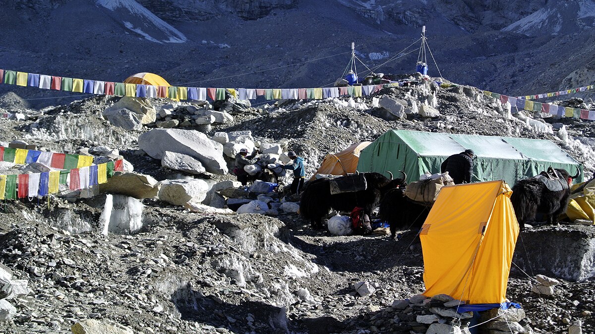 Microplastic Pollution found near Mount Everest Summit