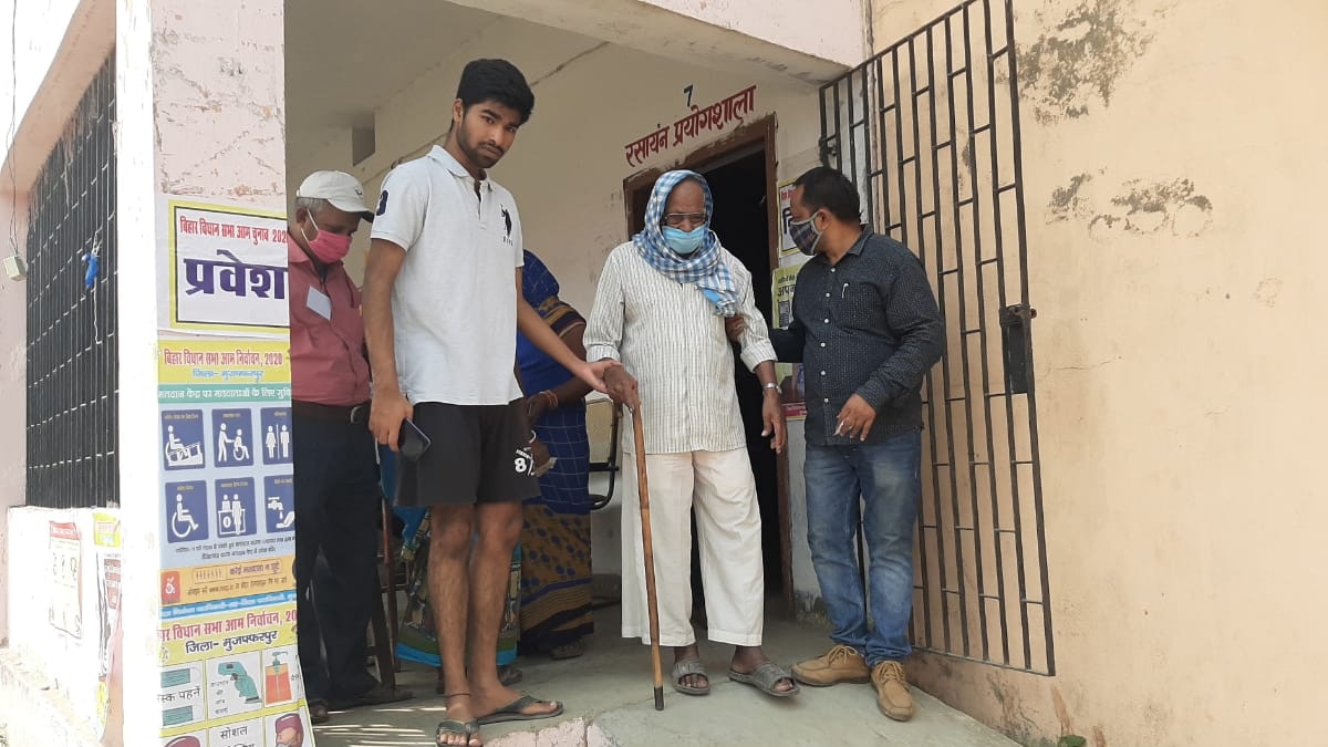 मतदान को लेकर दिखा गजब का उत्साह.