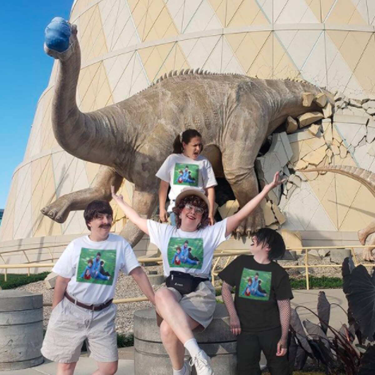 ब्रायन सोर्स इंस्टाग्राम 