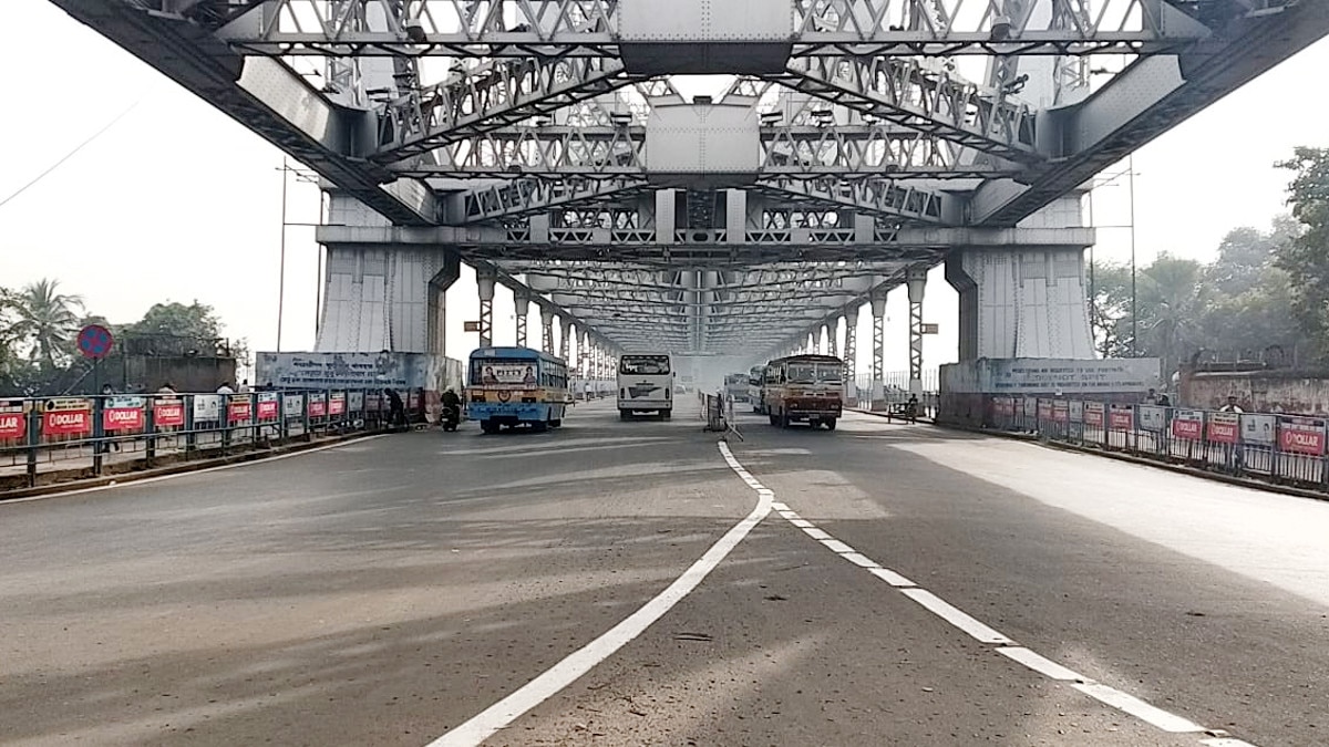 कृषि कानूनों के विरोध में किसान संगठनों का दिल्‍ली में हल्‍ला बोल, बंगाल में रेलवे ट्रैक ब्‍लॉक 