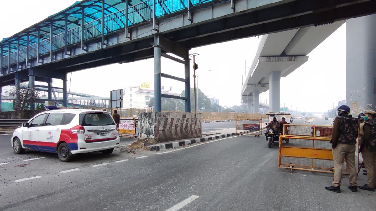 कृषि कानूनों के विरोध में किसान संगठनों का दिल्‍ली में हल्‍ला बोल, बंगाल में रेलवे ट्रैक ब्‍लॉक 