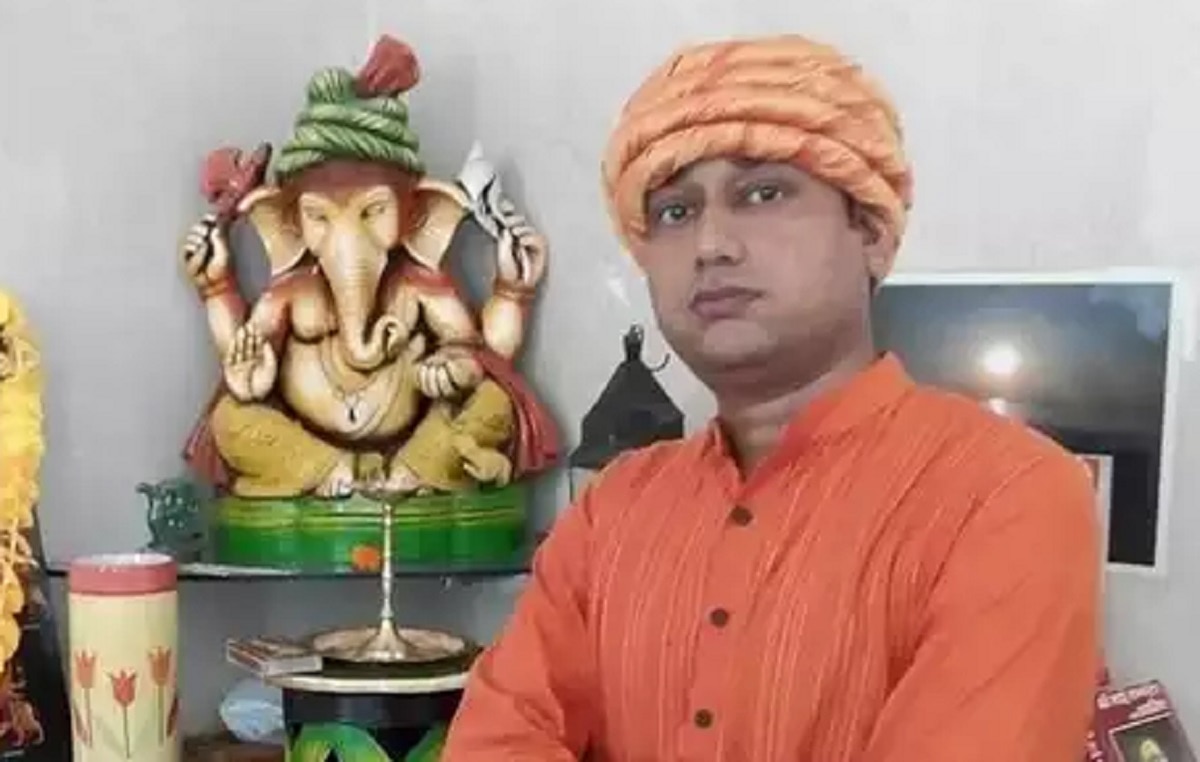 लोगों को मुफ्त में खाना खिलाता है ये फूडमैन