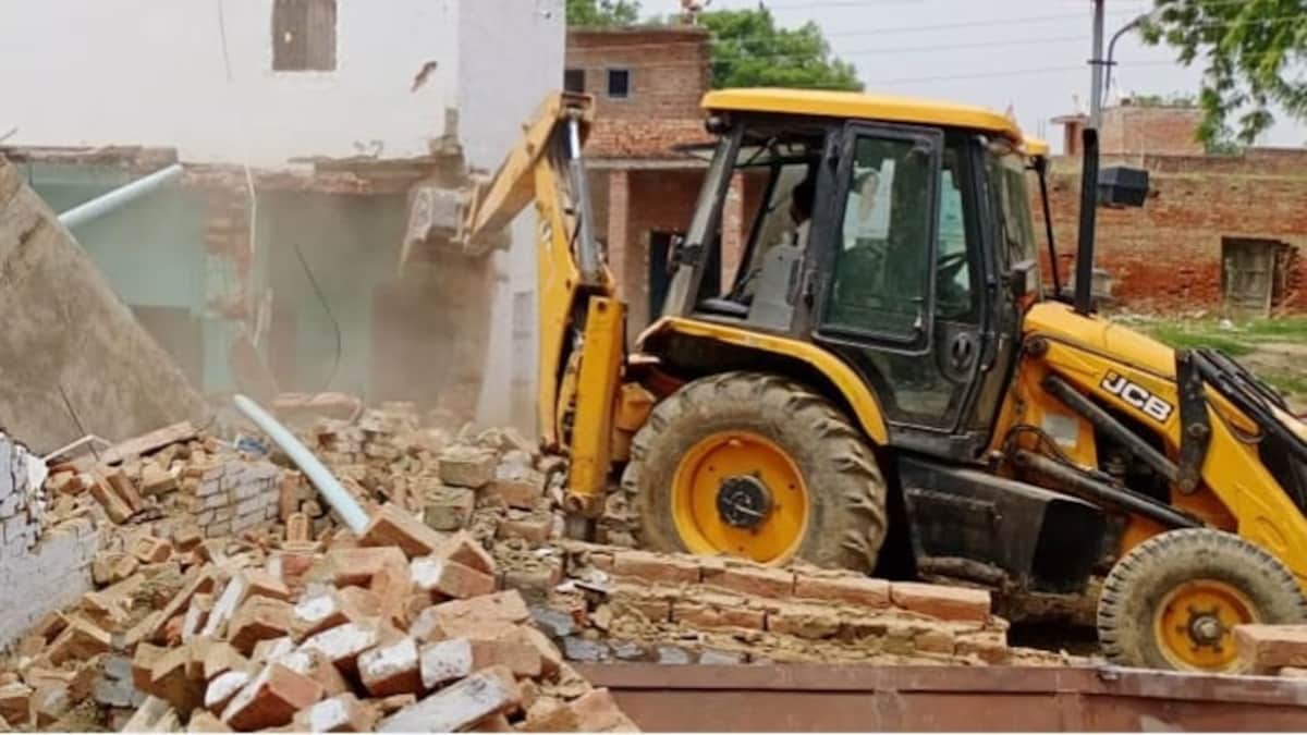 कुख्यात बदमाश सुंदर भाटी पर कसा शिकंजा