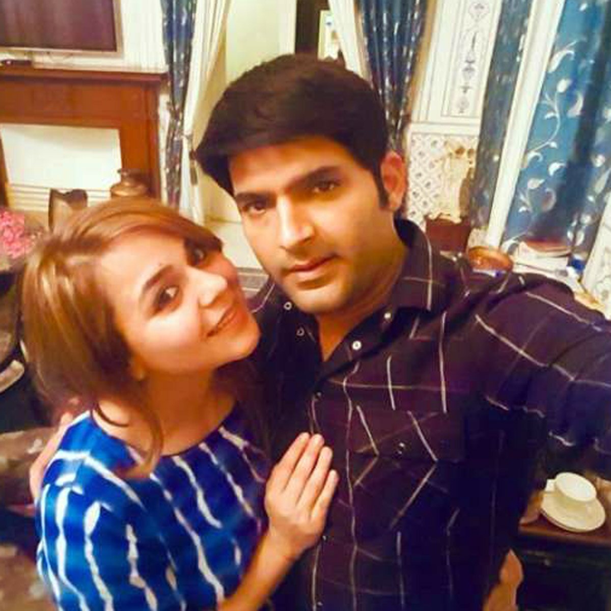 गिन्नी चैत्रथ और कपिल शर्मा