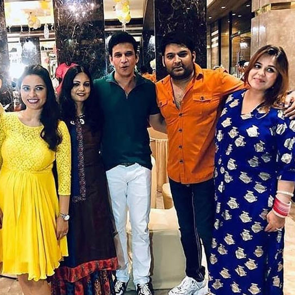 गिन्नी चैत्रथ और कपिल शर्मा