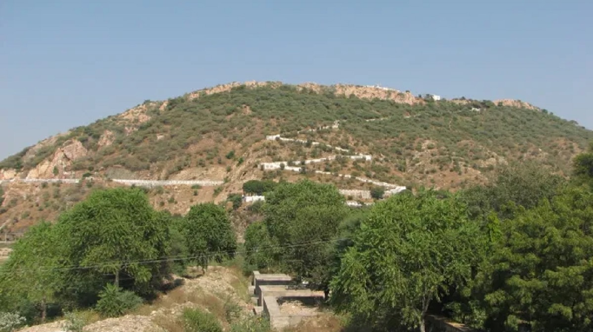 10 किलोमीटर तक फैलाव