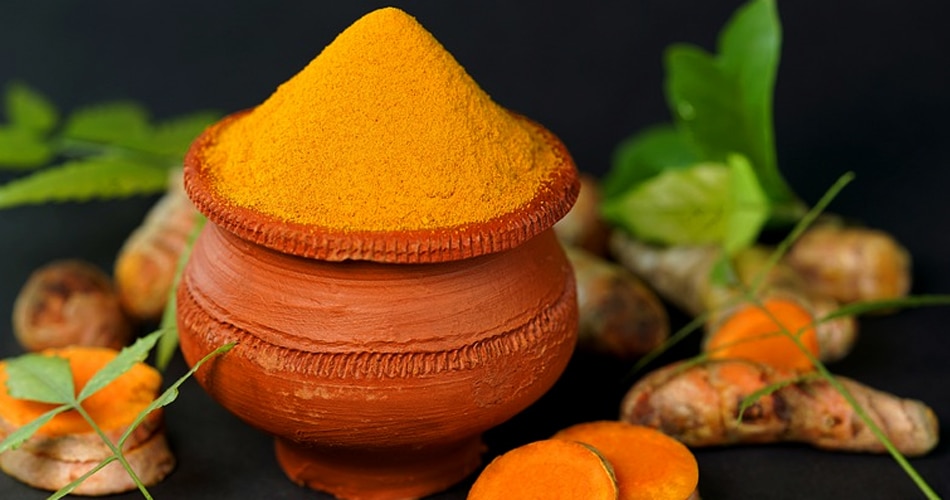 धनतेरस पर हल्दी खरीदना भी शुभ