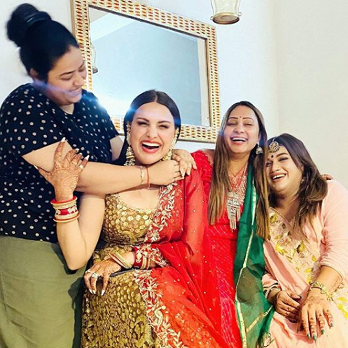 हिमांशी खुराना