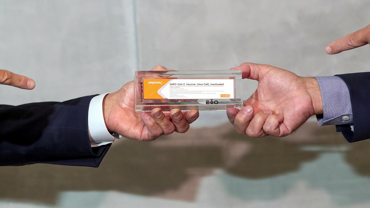 Fourth Wave of Corona in Hong Kong