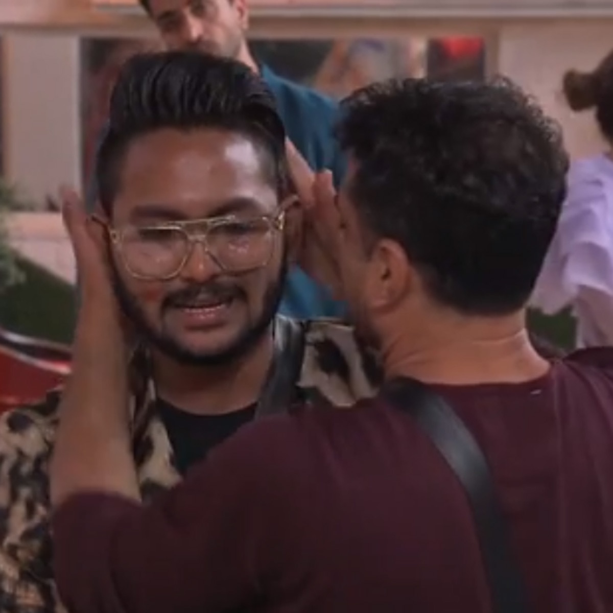 एजाज खान के साथ जान 