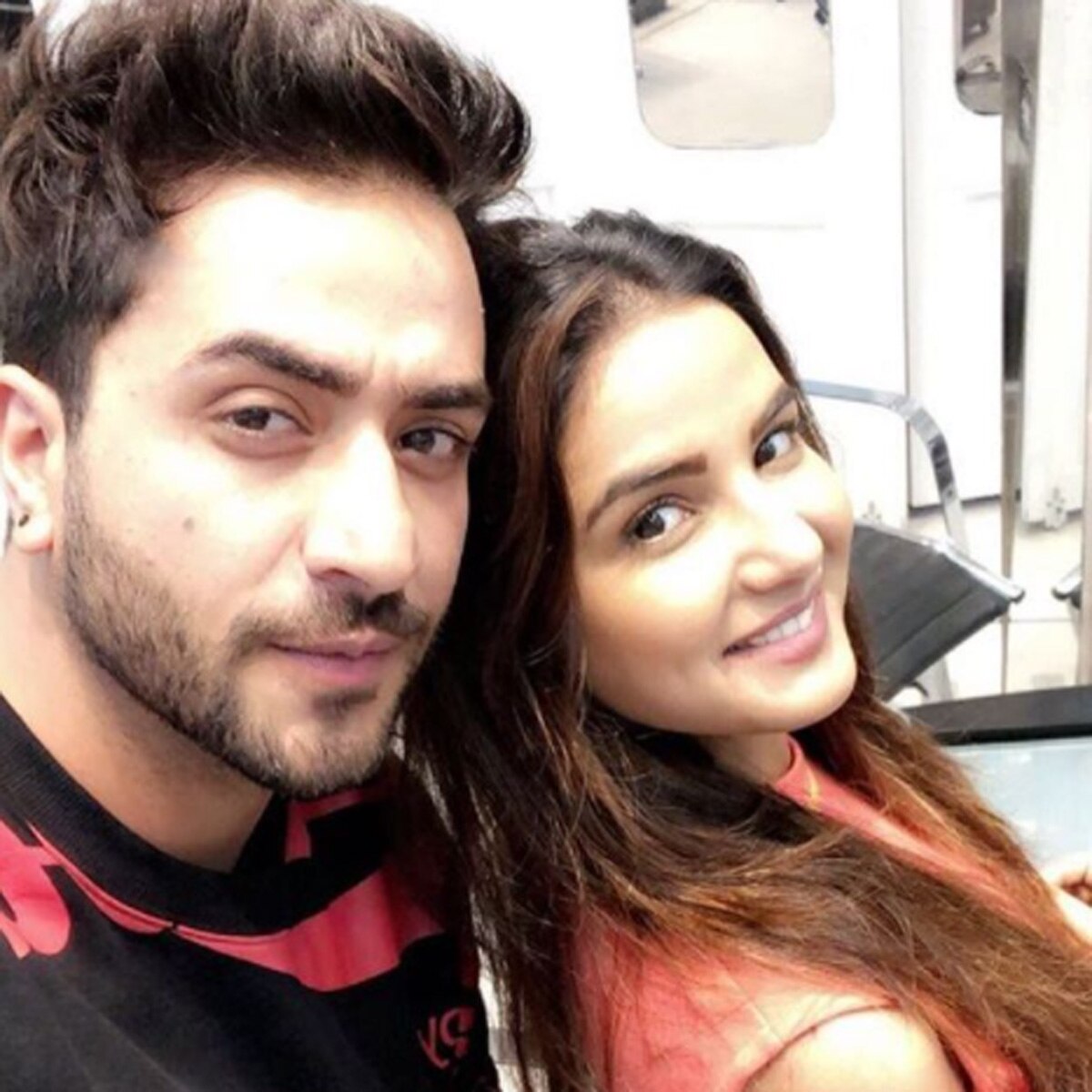 अली गोनी-जैस्म‍िन भसीन 