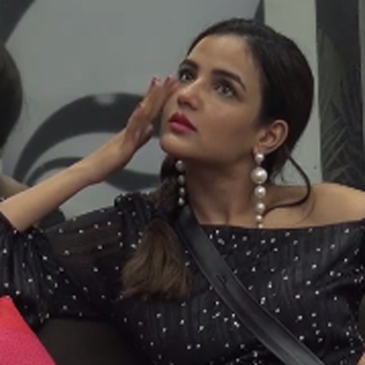 जैस्मिन भसीन 