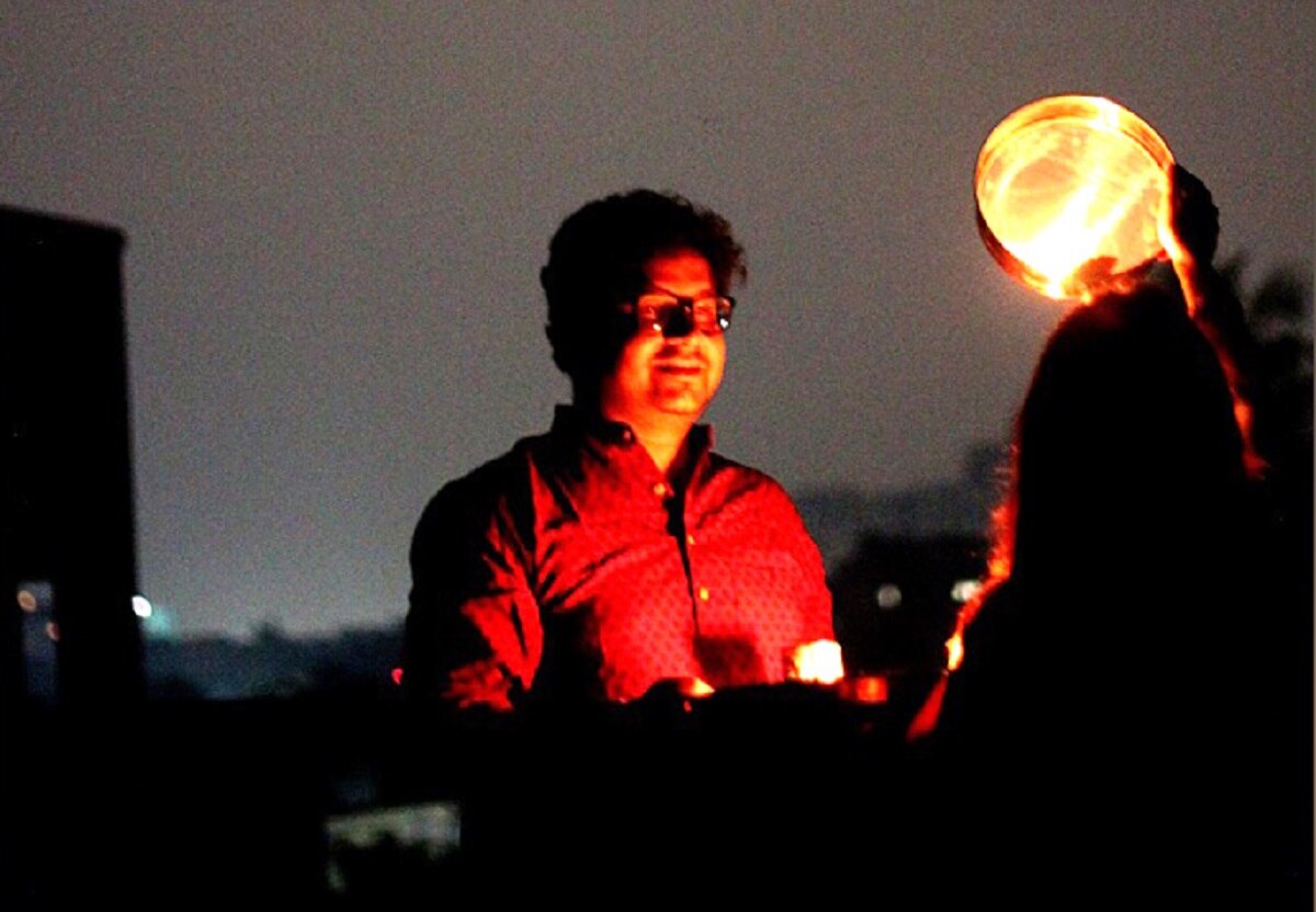 लखनऊ-देहरादून में कब निकलेगा चांद?