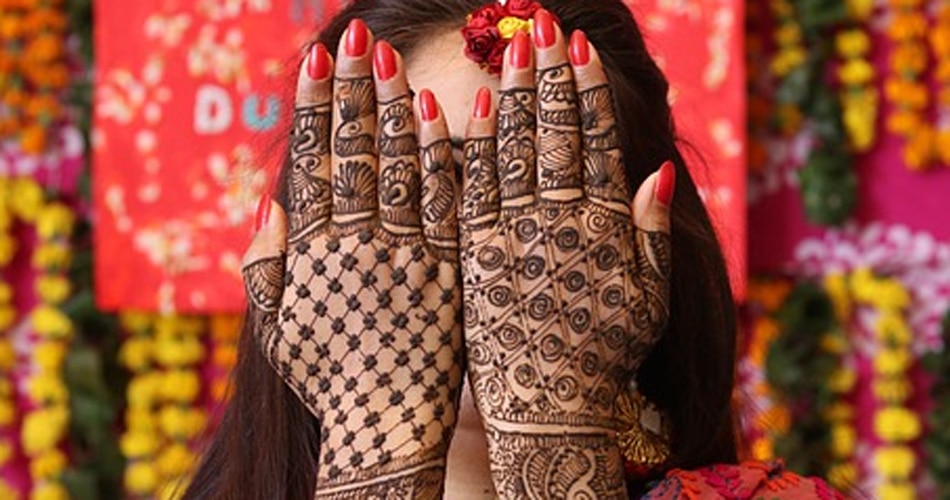 जोर-जोर से बातचीत ना करें और एक्सरसाइज से बचें