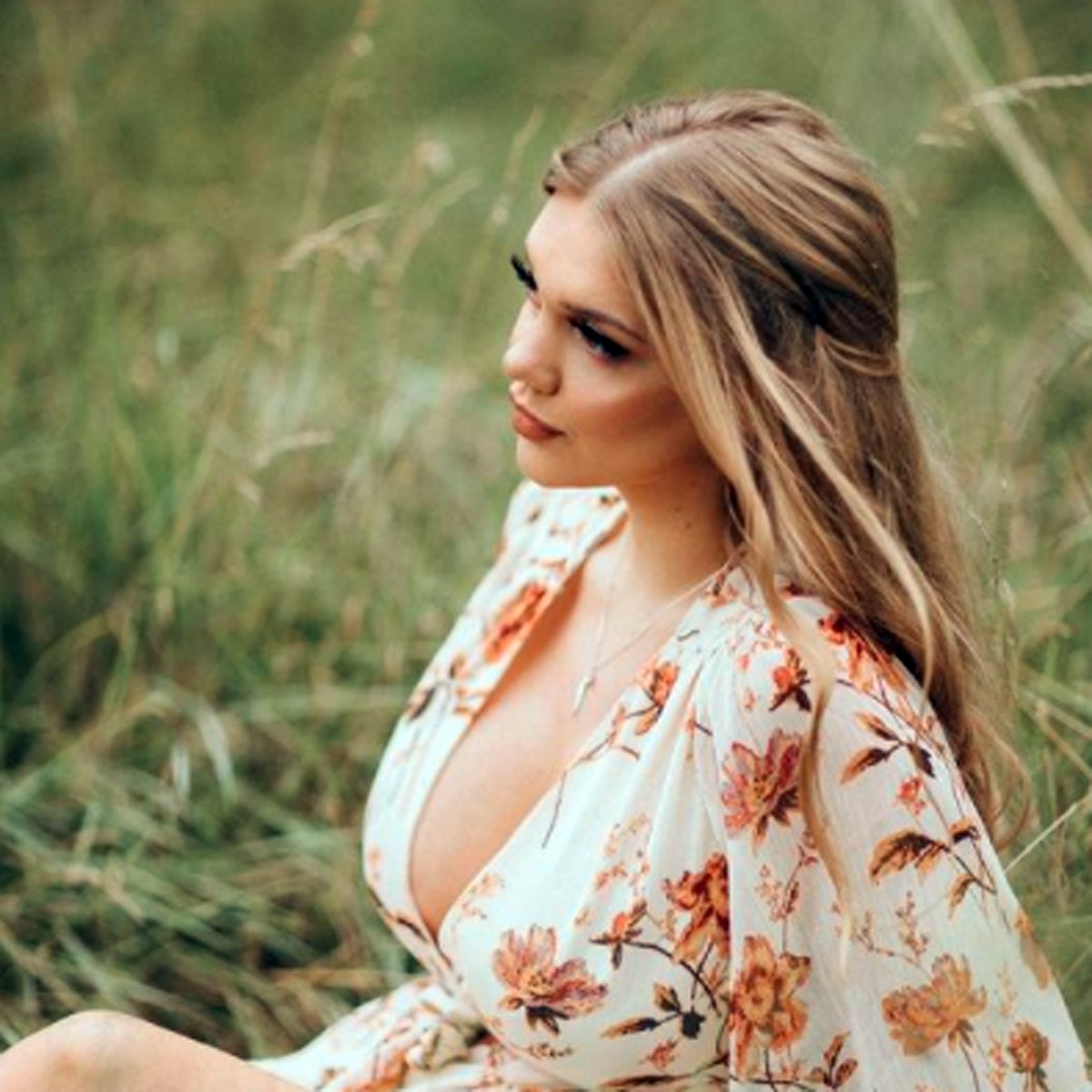 लूसी डॉसन