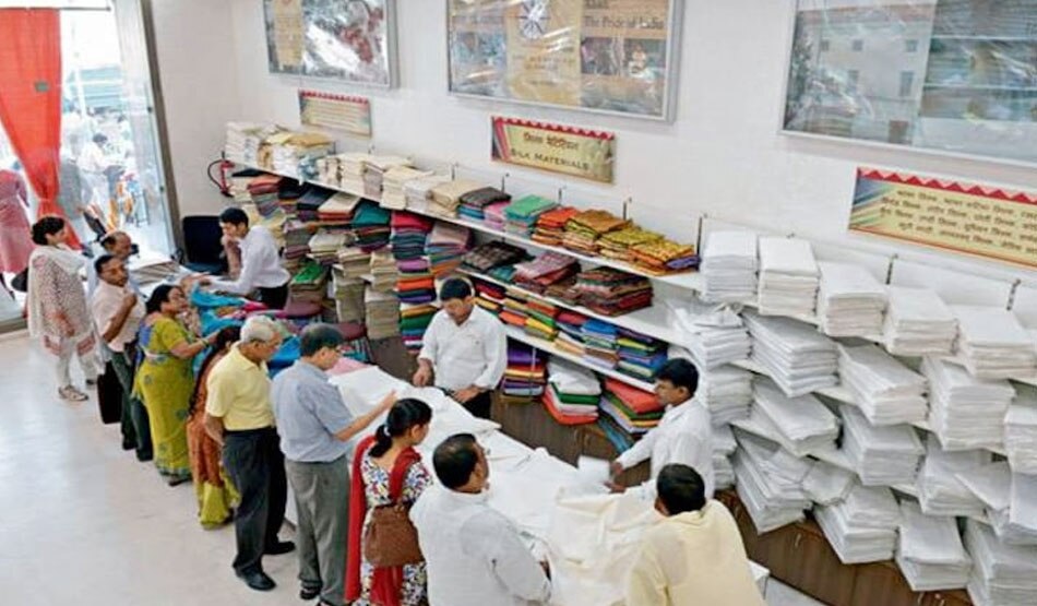 खादी की रिकॉर्ड बिक्री