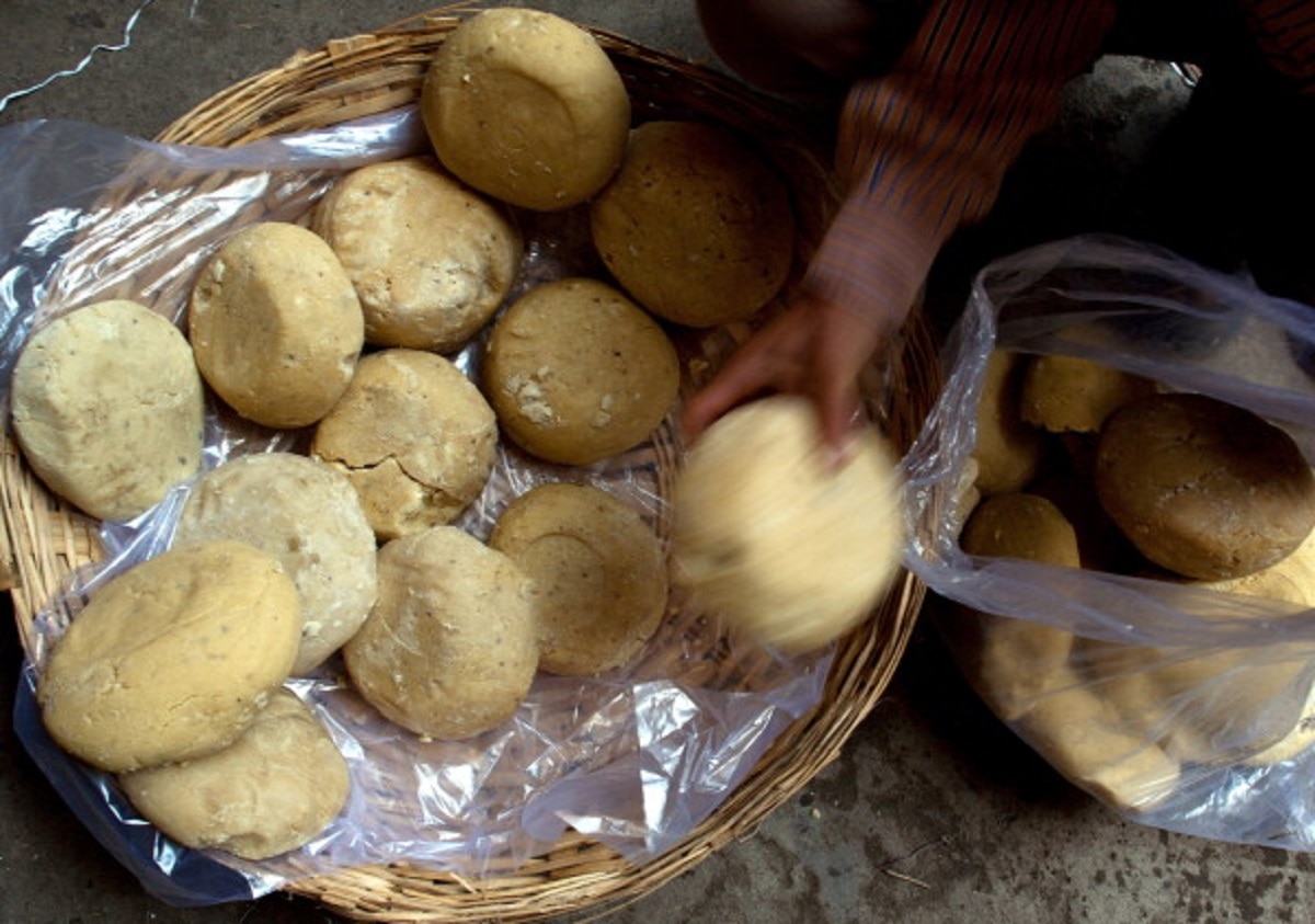 शुद्ध घी की महक शुद्ध घी की महक