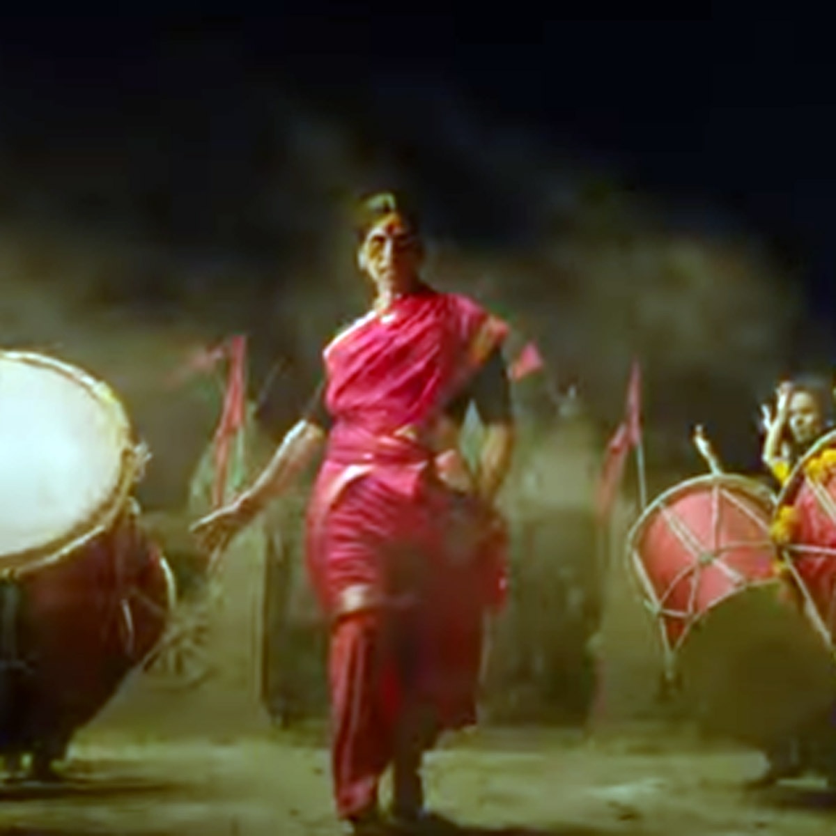 लक्ष्मी में अक्षय कुमार