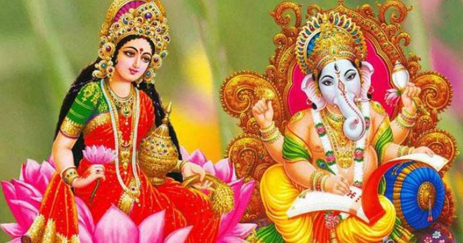 पूजा के समय ताली ना बजाएं