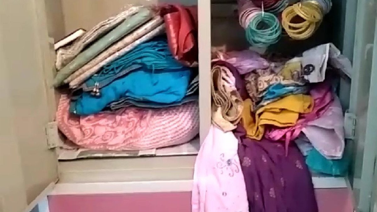 पूर्व सांसद के यहां 70 लाख की चोरी