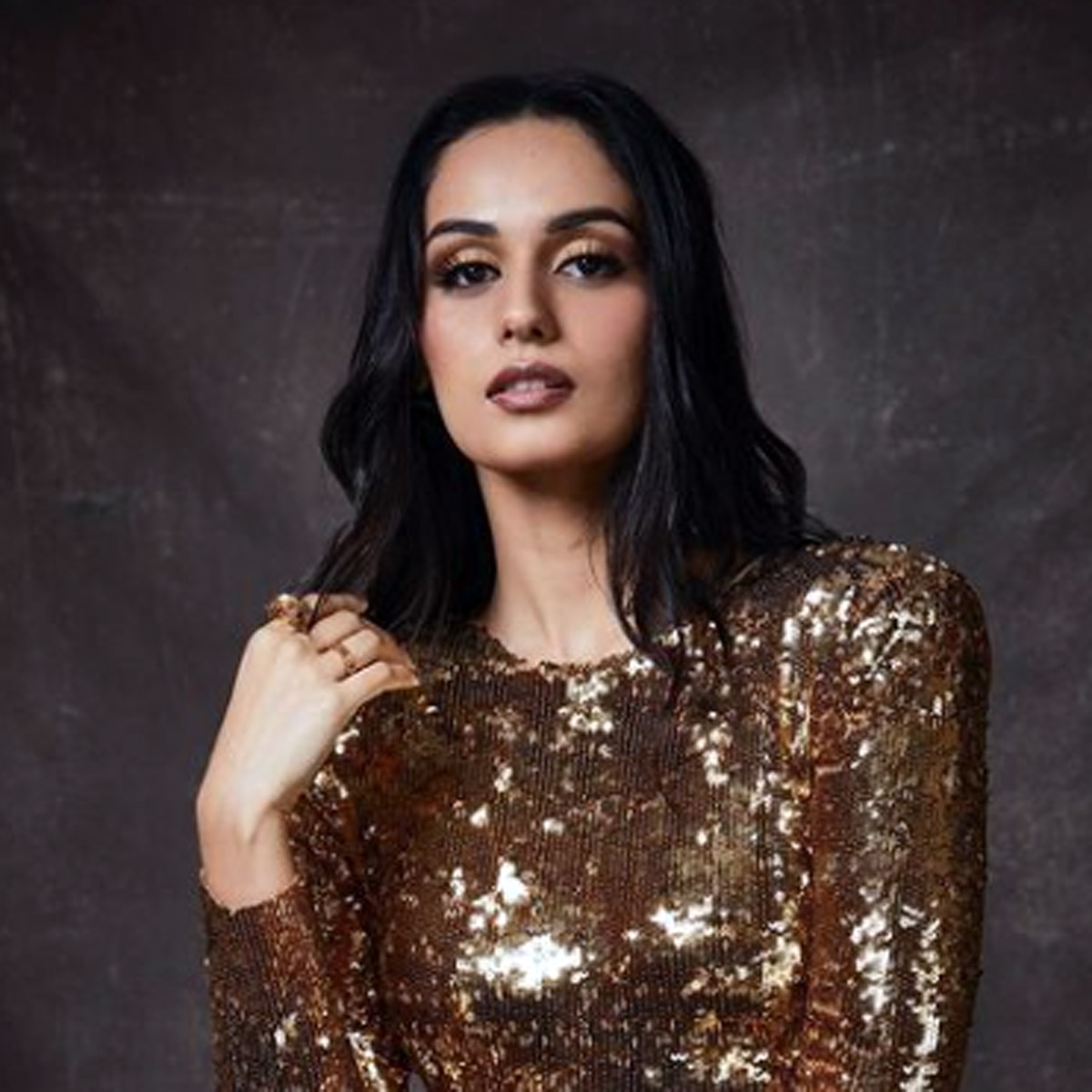 मानुषी छिल्लर