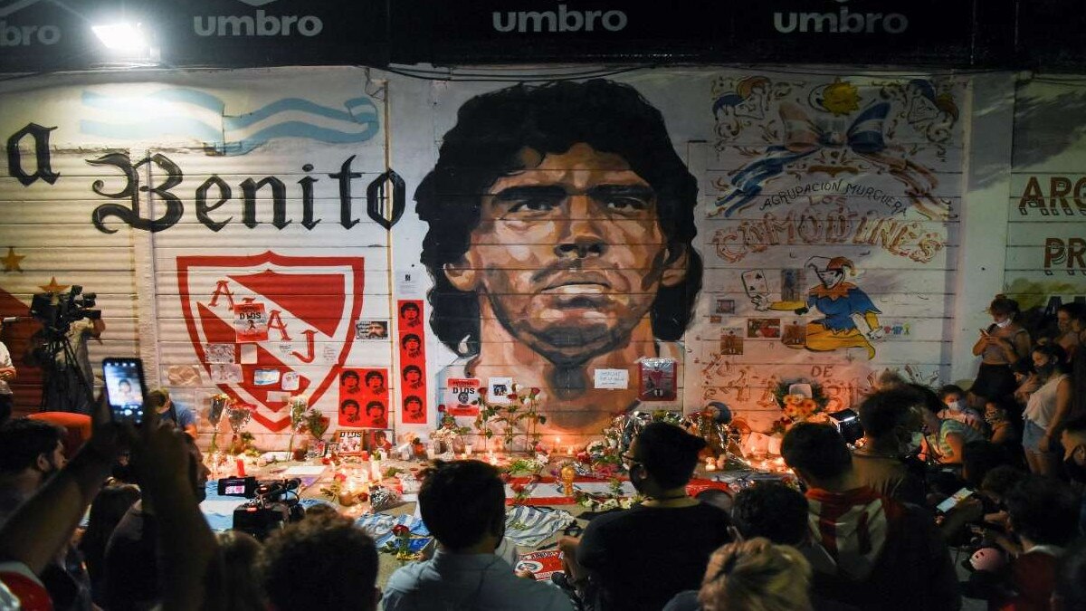 जिस इटली में माराडोना को मिली 'गॉड' जैसी मोहब्बत, वहीं लगी थी ड्रग्‍स की लत 