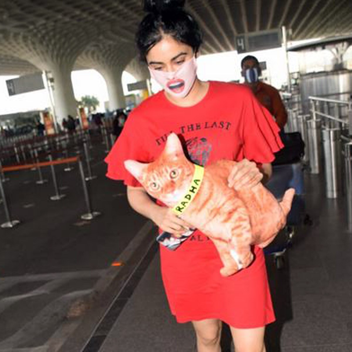 अदा शर्मा