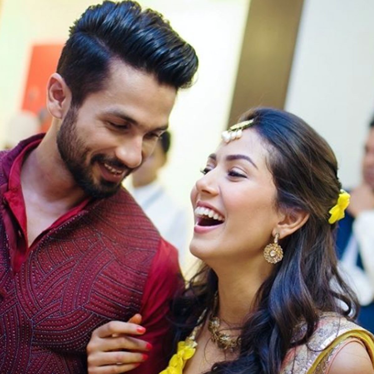 मीरा राजपूत संग शाहिद कपूर