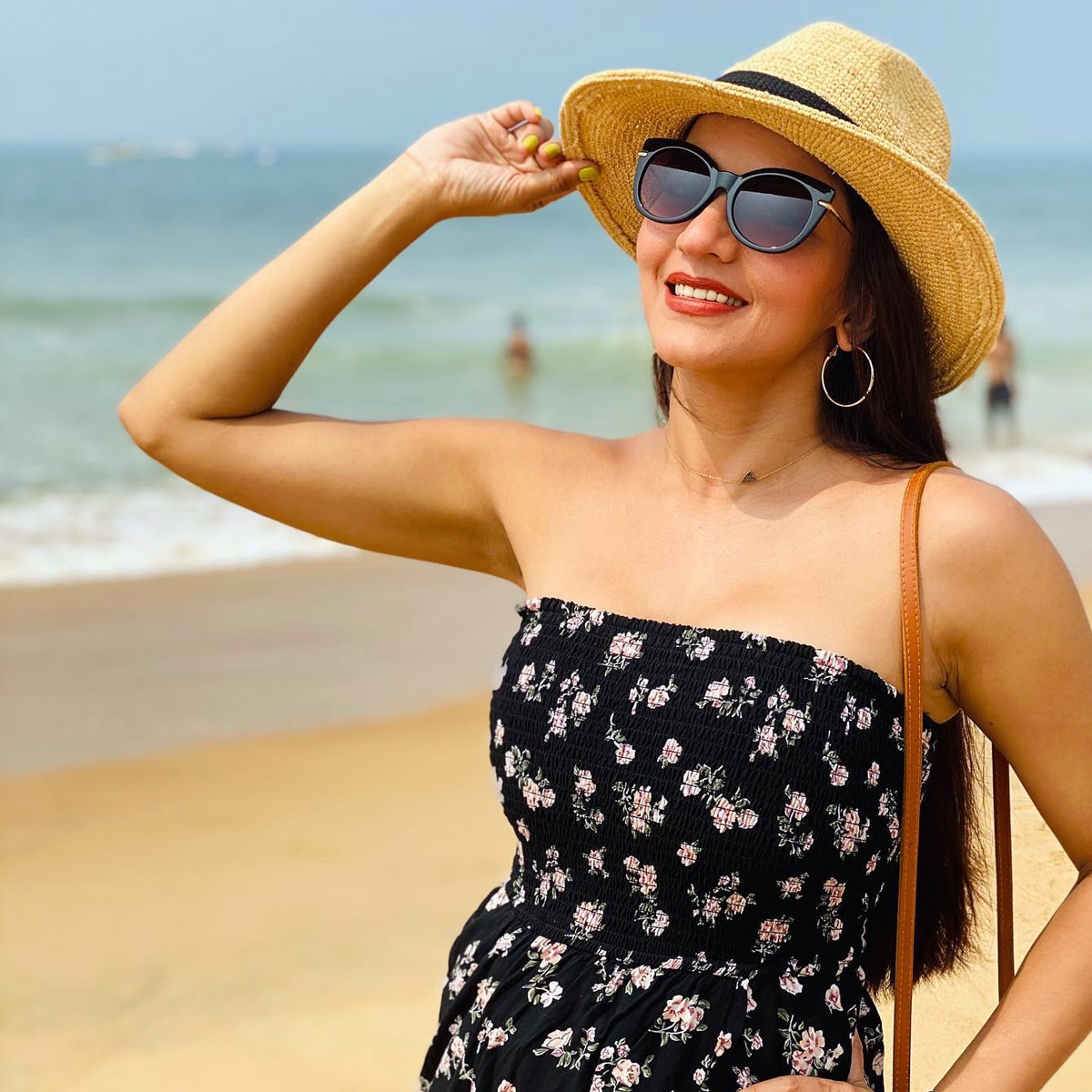 भोजपुरी एक्ट्रेस मोनालिसा