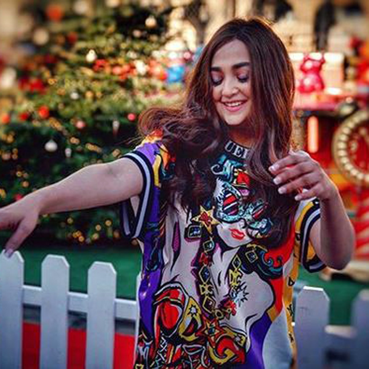 मोनाली ठाकुर