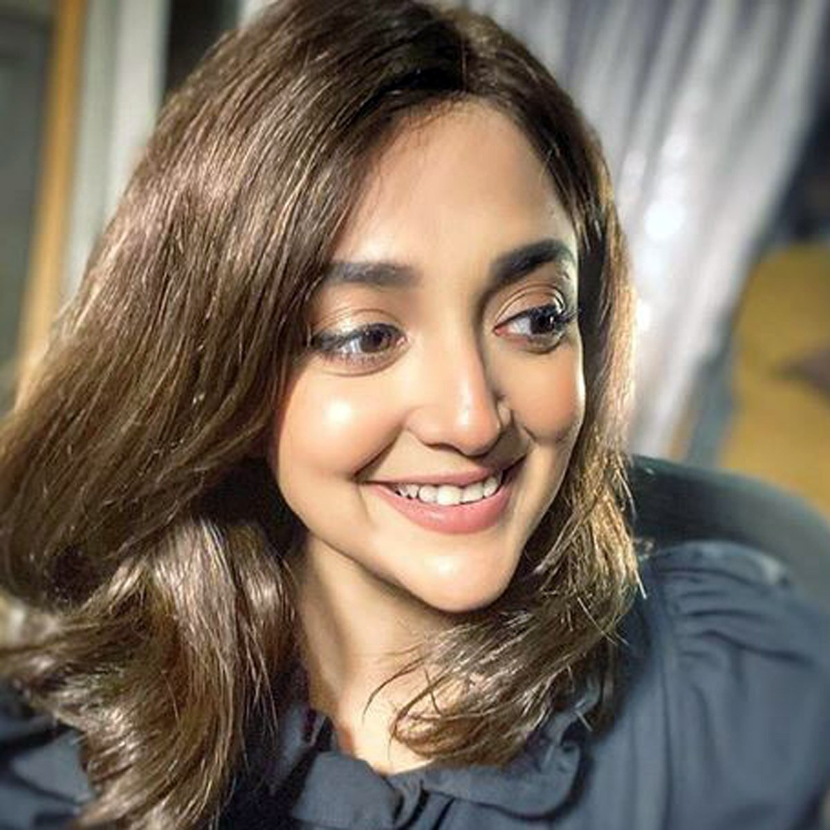 मोनाली ठाकुर