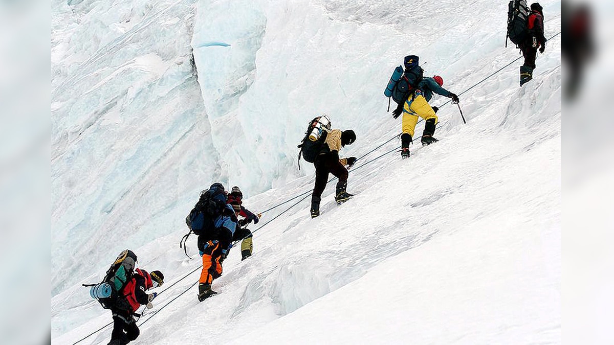 Nepal China to announce revised height of Mount Everest