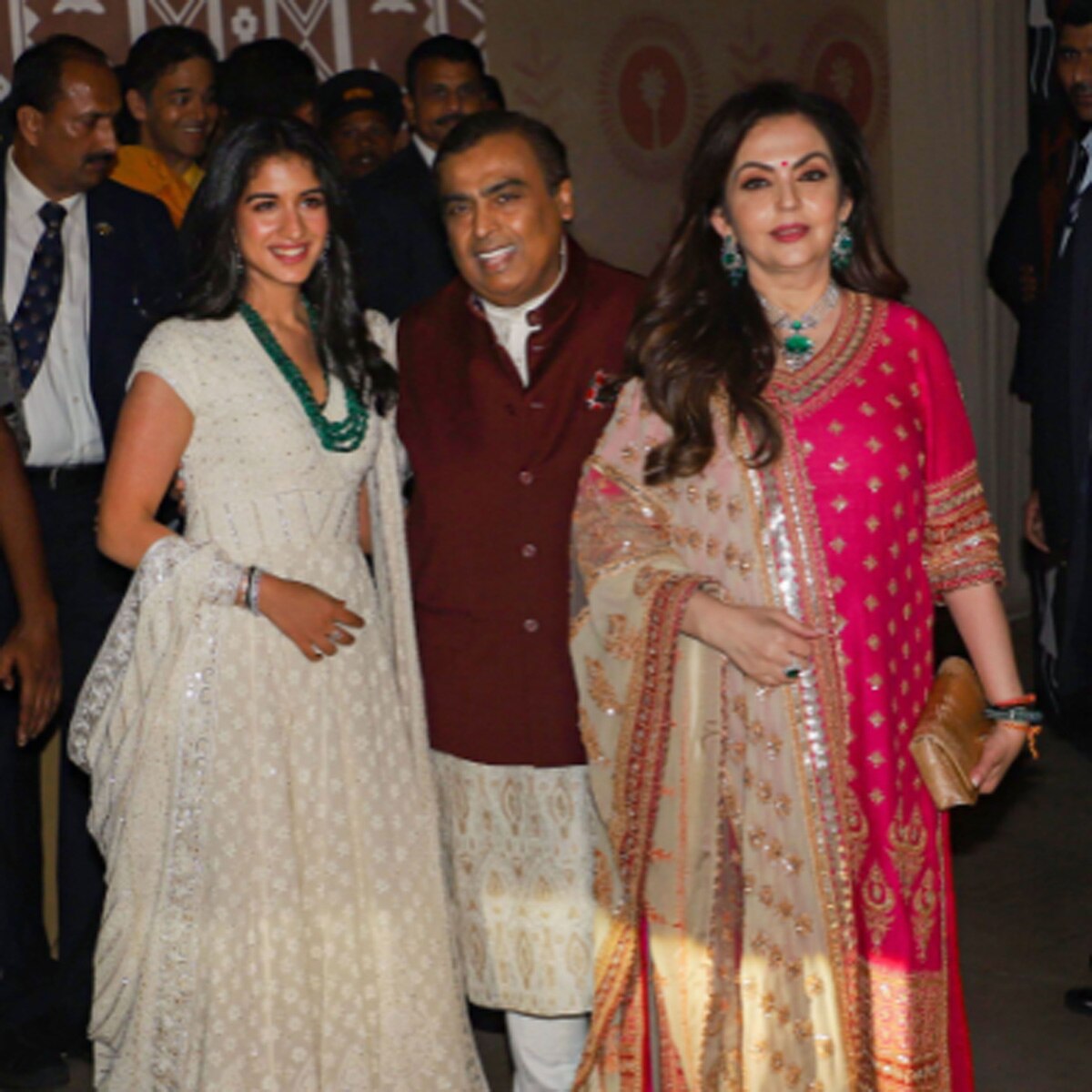 मुकेश अंबानी