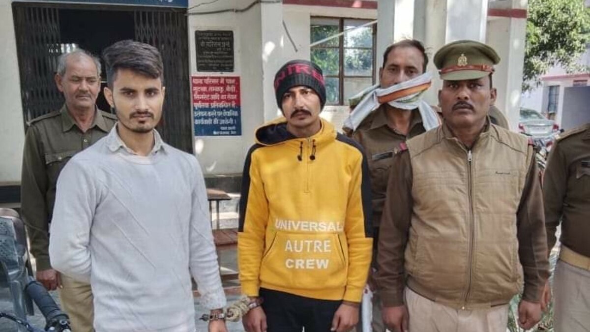 मेरठ के फलावदा थाना क्षेत्र में तीन नवंबर को हुए कोचिंग.