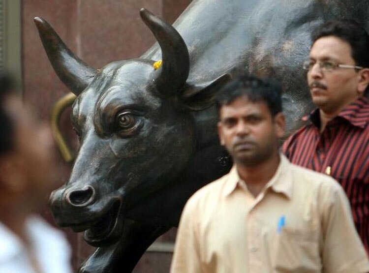 मार्केट कैप में करीब 6 लाख करोड़ इजाफा 