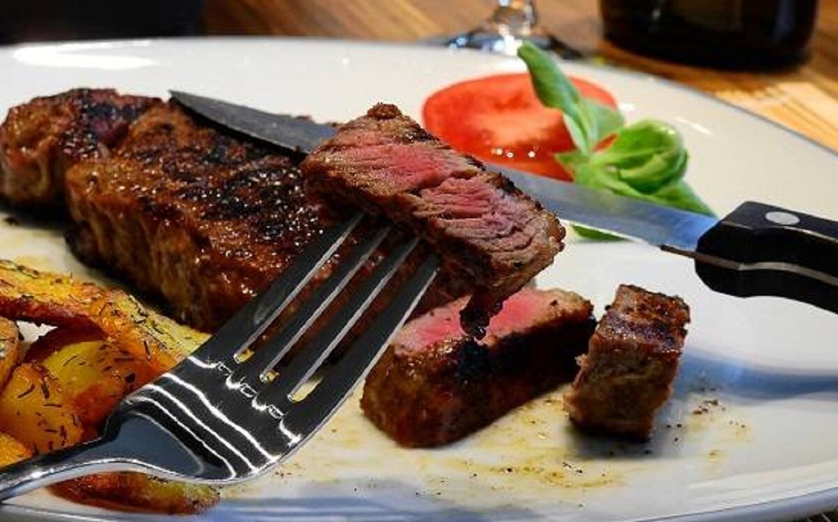 कितना प्रोटीन खाएं?