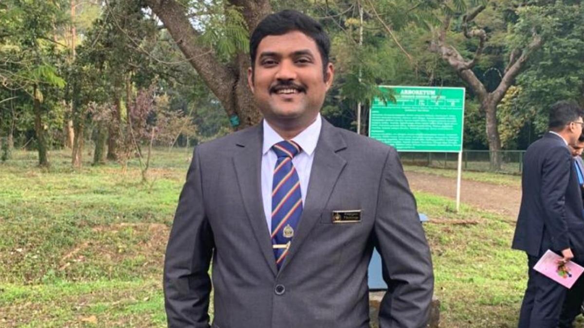 IFS Officer  P Balamurugan (Photo: Aajtak.in/ Special Permission)