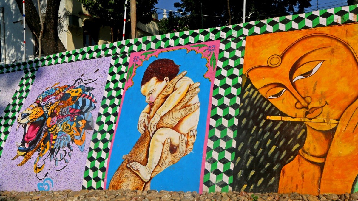 कैदी नबंर 259 ने की अनोखी शुरुआत.