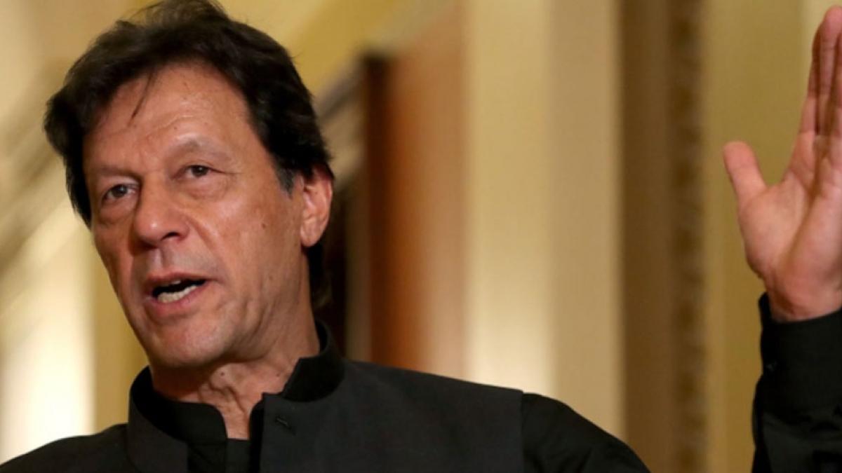 नवाज शरीफ पर भड़के इमरान खान