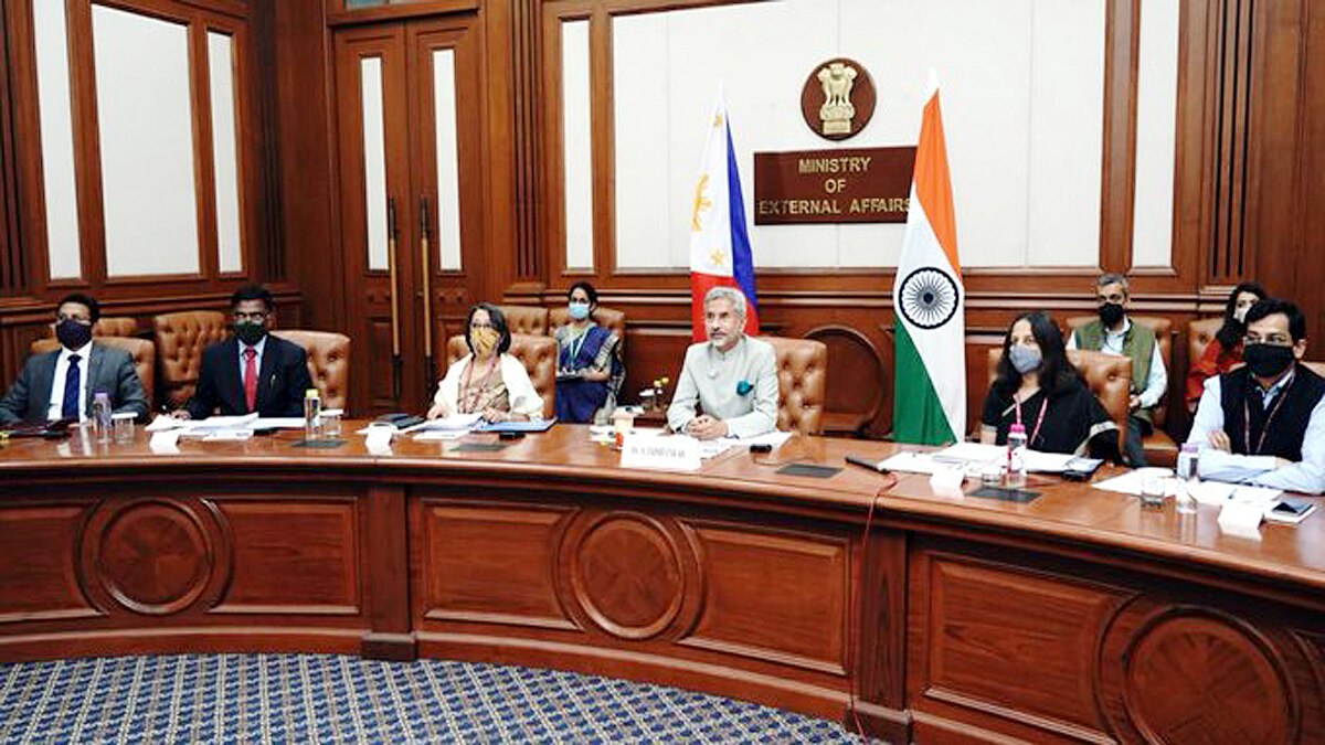 India will give Coastal Surveillance Radar System to Philippines