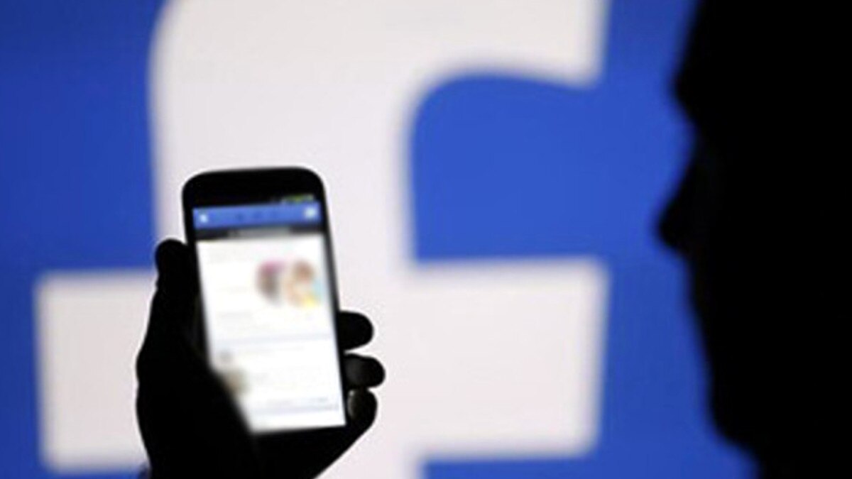 तिरुपति‍: श्रद्धालु को भेजी पॉर्न साइट की लिंक, मचा बवाल, भेजना था धार्मिक प्रोग्राम का ईमेल.