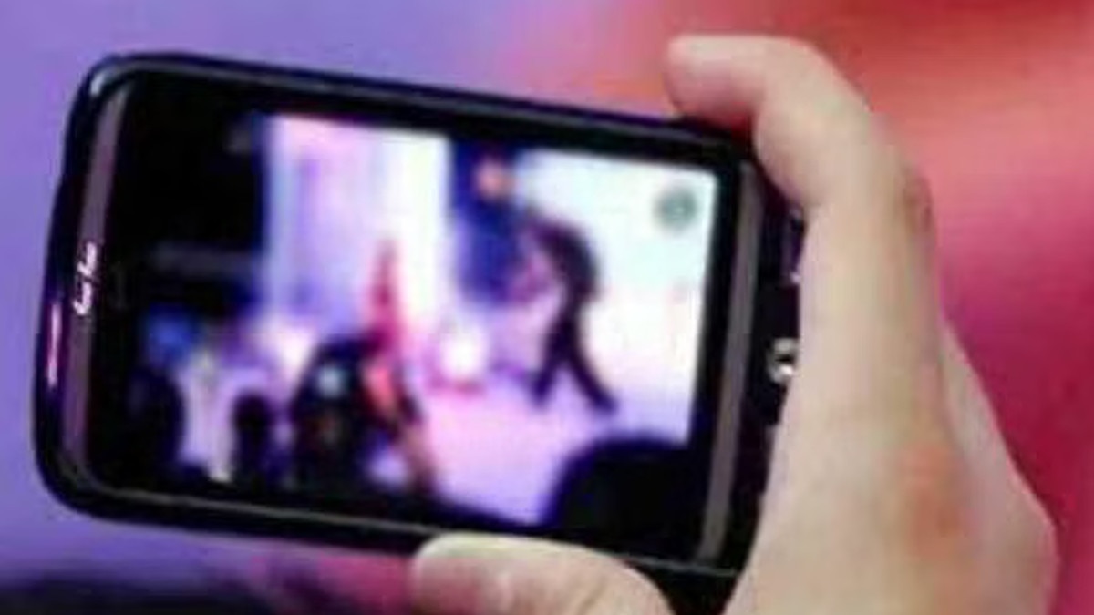 तिरुपति‍: श्रद्धालु को भेजी पॉर्न साइट की लिंक, मचा बवाल, भेजना था धार्मिक प्रोग्राम का ईमेल.