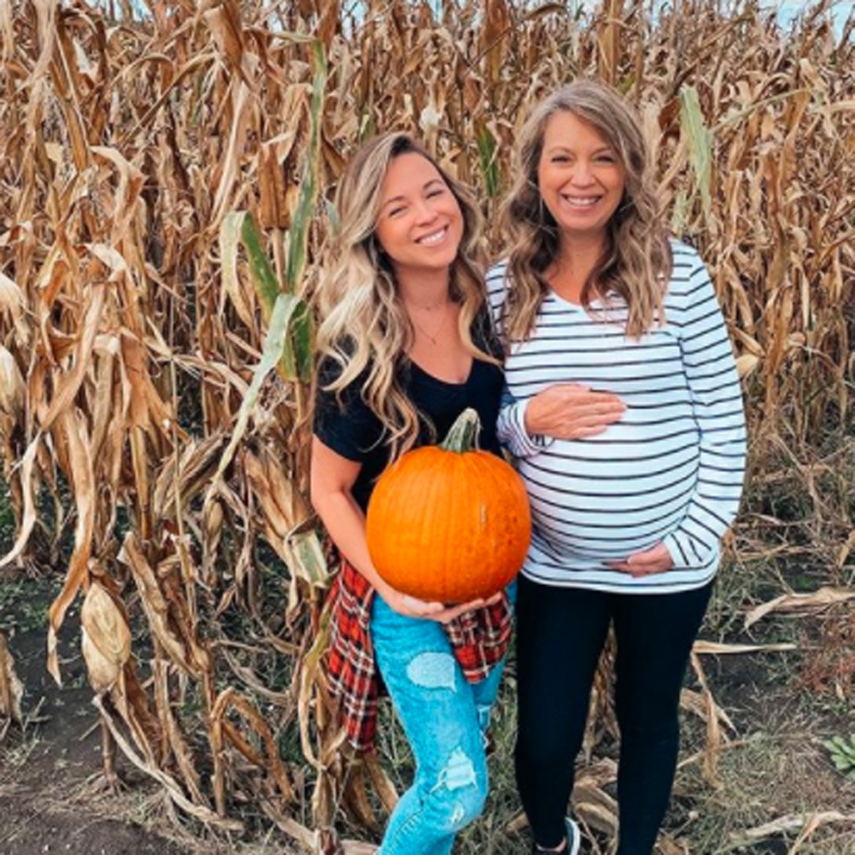 ब्रिएना अपनी मां के साथ