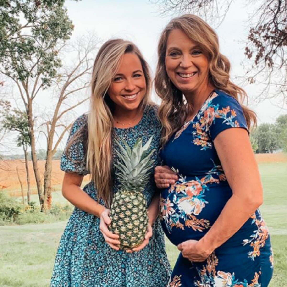 ब्रिएना अपनी मां के साथ