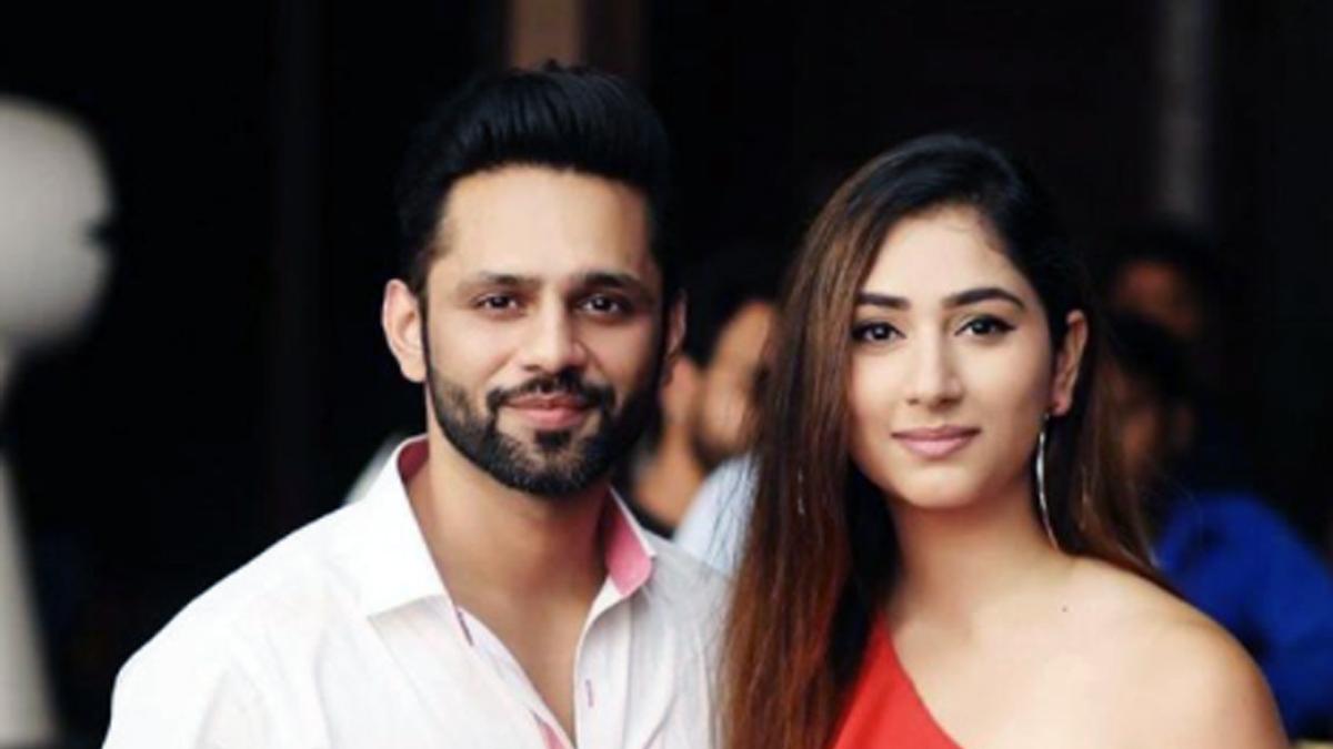 राहुल वैद्य-द‍िशा परमार 