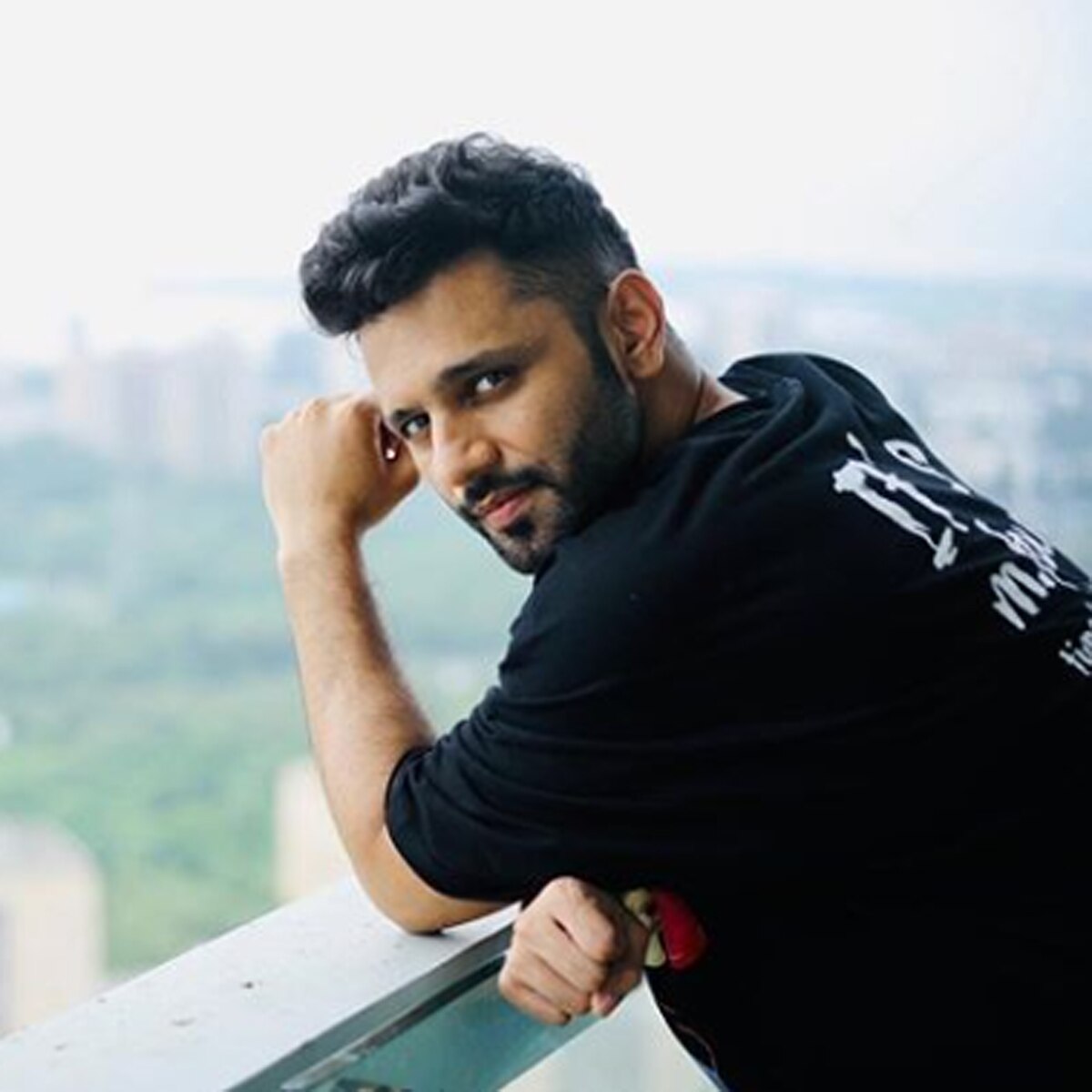 राहुल वैद्य 